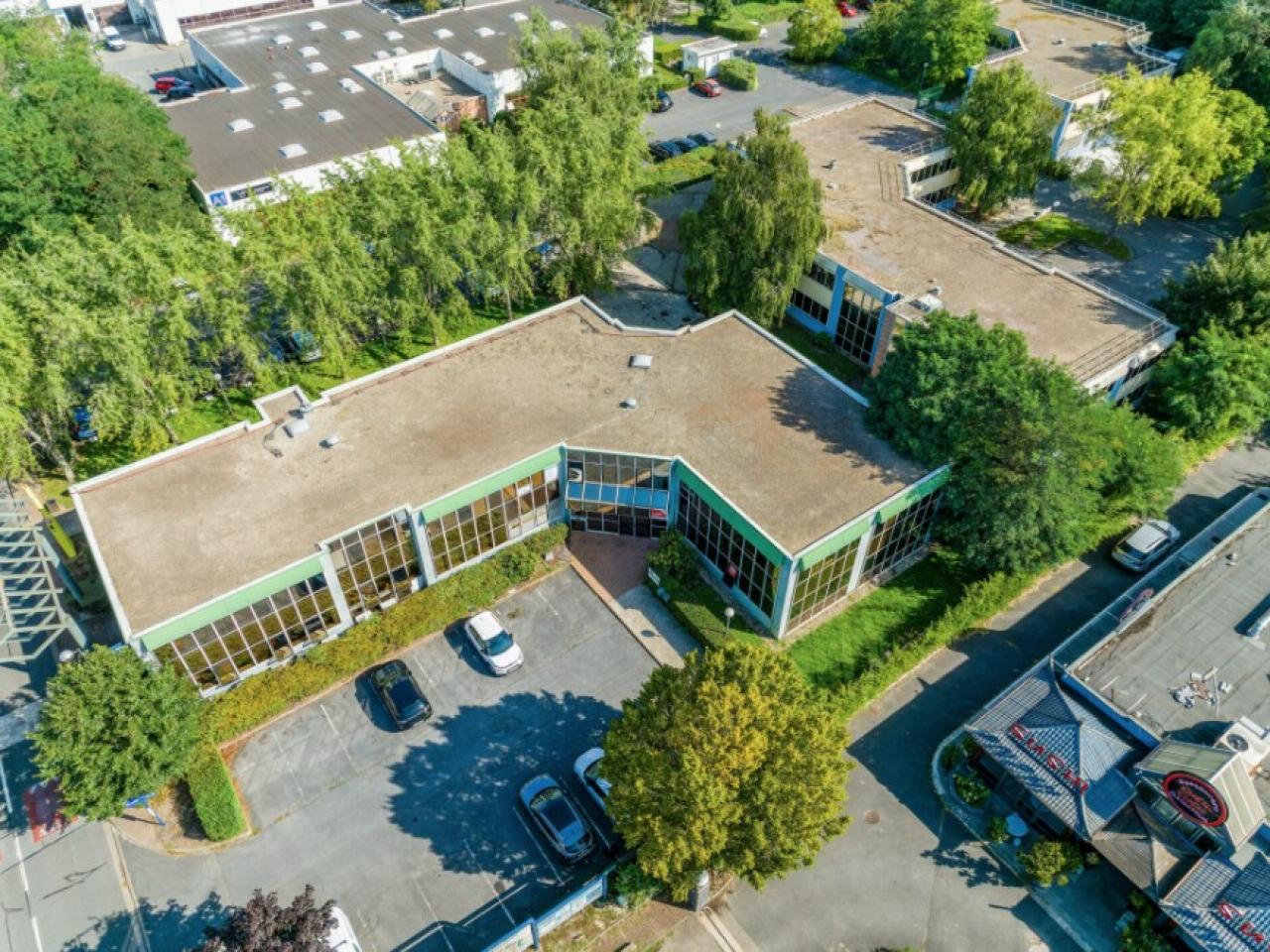 Bureau Saint Thibault des Vignes 130m² Location bureau Saint Thibault des Vignes Seine-et-Marne OLBUR2420223 0